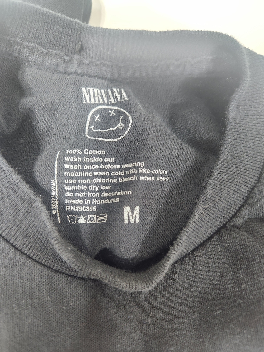 Nirvana Men's Black 'Live '93' Graphic Tee - Picture 4 of 5